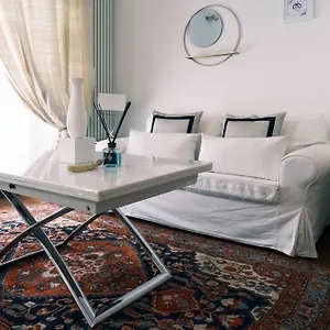 https://comecasa-cosy-apartment-with-flowery-terrace.it-lombardy.com